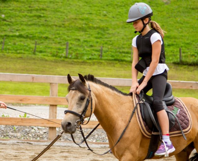 Reiten im Oberkarteis